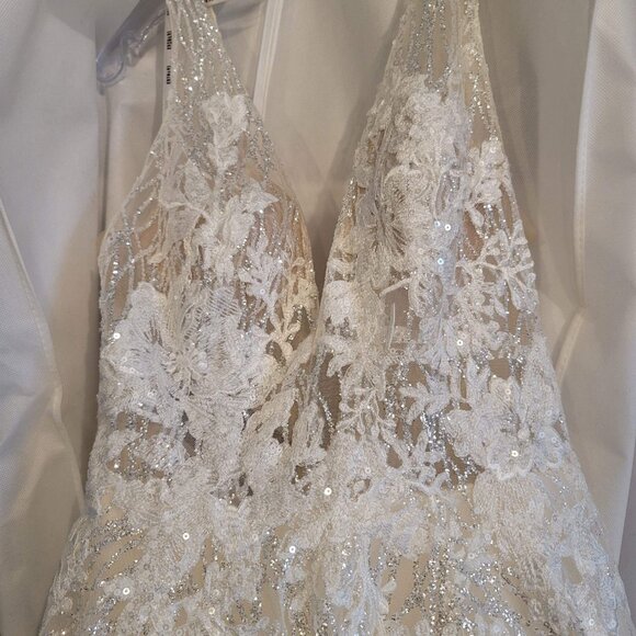 Ezoani/NILE/Color Beige, Wedding Gown - Picture 3 of 8